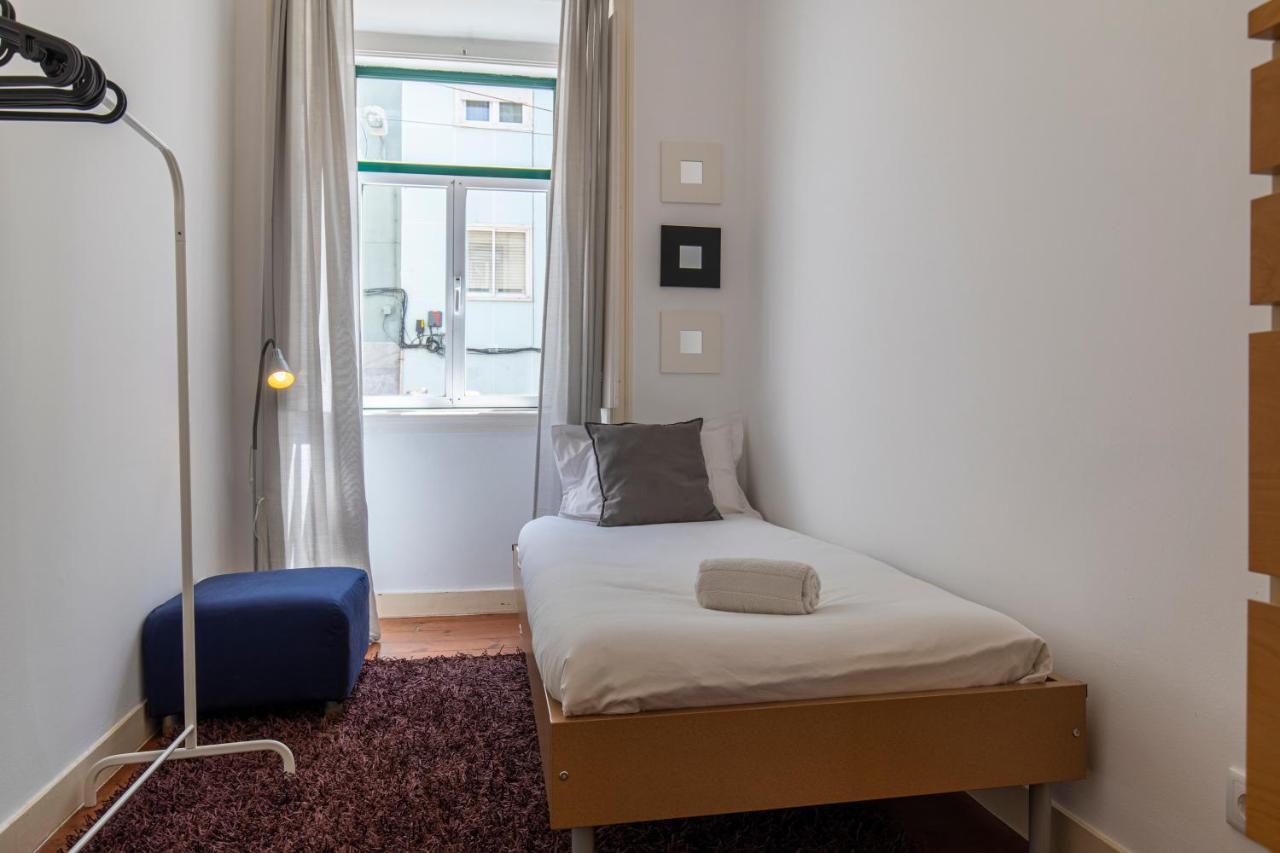 Typical 2Bdr Apartment In Lisbon By Lovelystay ภายนอก รูปภาพ