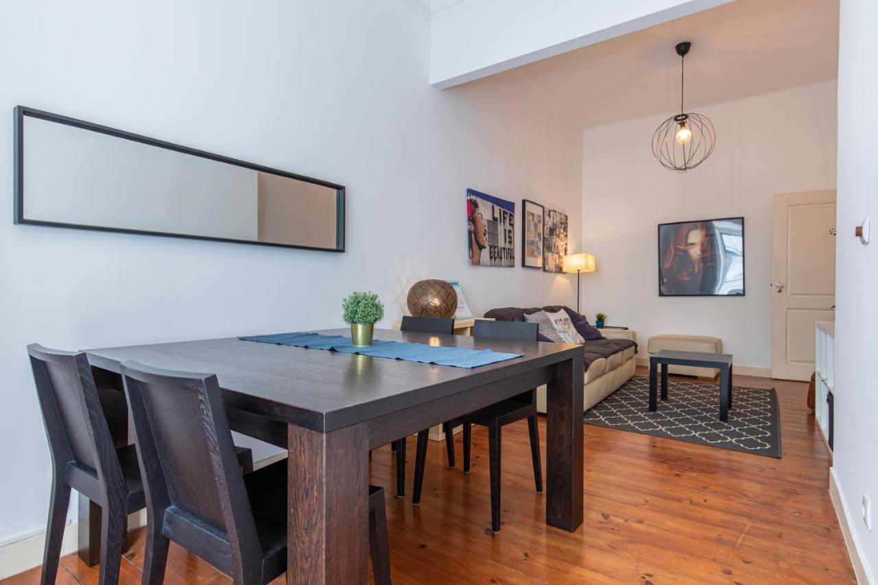 Typical 2Bdr Apartment In Lisbon By Lovelystay ภายนอก รูปภาพ
