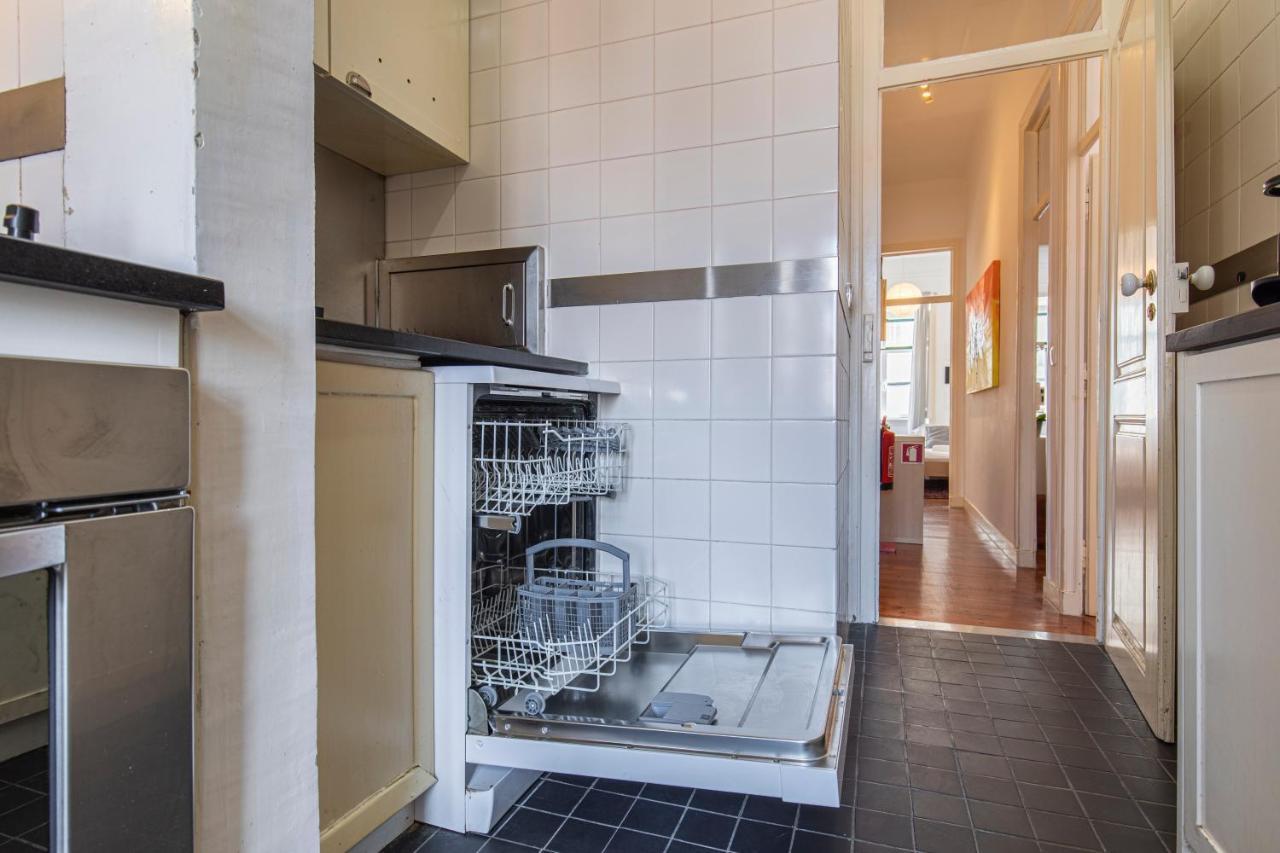 Typical 2Bdr Apartment In Lisbon By Lovelystay ภายนอก รูปภาพ