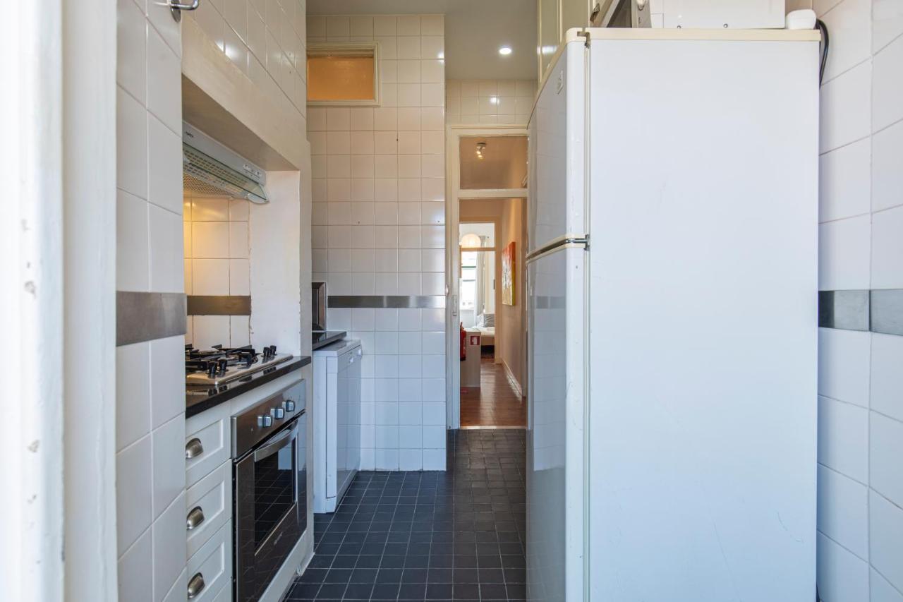 Typical 2Bdr Apartment In Lisbon By Lovelystay ภายนอก รูปภาพ