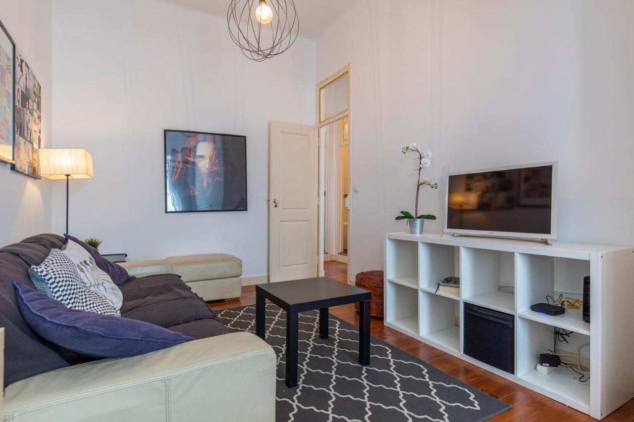 Typical 2Bdr Apartment In Lisbon By Lovelystay ภายนอก รูปภาพ